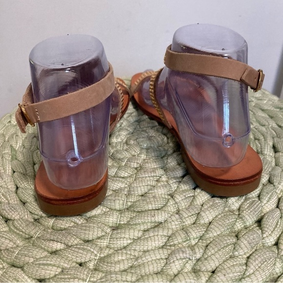 NWT Cocobelle Venus Gold Studded Tan Leather Resort Flat Sandals Size 6 - Picture 9 of 11